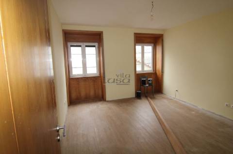  Andar  Moradia T3 com terraço  na Zona Histórica de Vila Nova de Gaia 