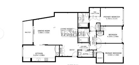 Apartamento T3 com Varanda e 2 Lugares de Garagem na Avenida da República  Santo Ovídio