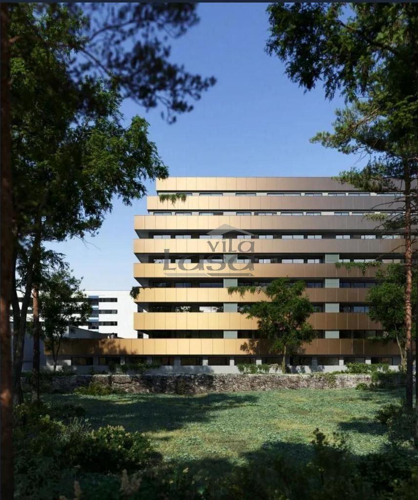 T0 Centro de Gaia com varanda e lugar de garagem