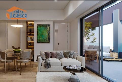 T0 no ultimo piso com Terraço 45.07m2,  lugar de garagem e arrumos no Centro de Gaia.