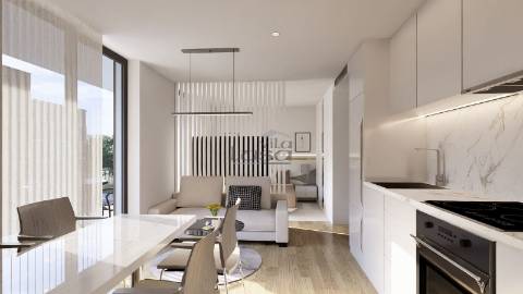 Armação de Pera T0+1 Novo com varanda e garagem 