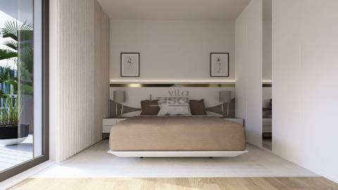 Armação de Pera T0+1 Novo com varanda e garagem 