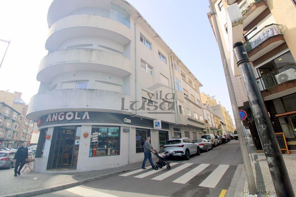 Apartamento T3 | Metro João de Deus / El Corte Inglés | Vila Nova de Gaia