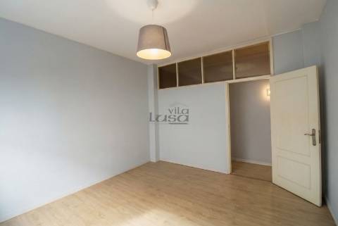 Apartamento T3 | Metro João de Deus / El Corte Inglés | Vila Nova de Gaia