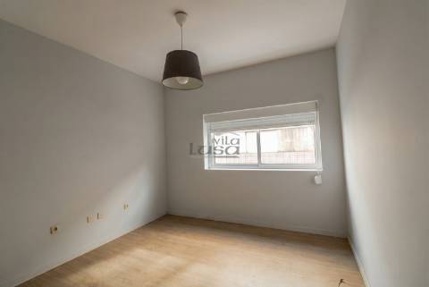 Apartamento T3 | Metro João de Deus / El Corte Inglés | Vila Nova de Gaia