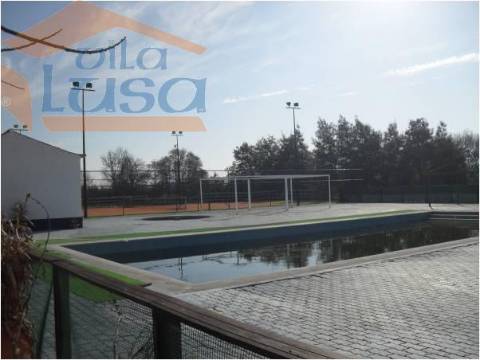 Herdade no Alentejo "Estalagem 4 estrelas com 38 quartos"