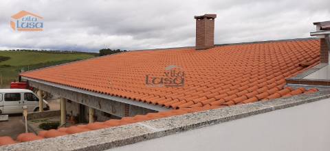 Quinta Mirandela com 12 hectares próxima do Rio Tua