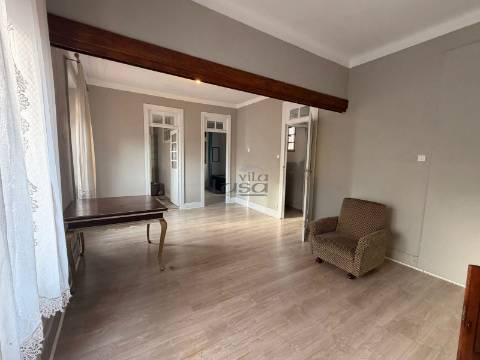 Andar Moradia T4, Coimbrões Vila Nova de Gaia.