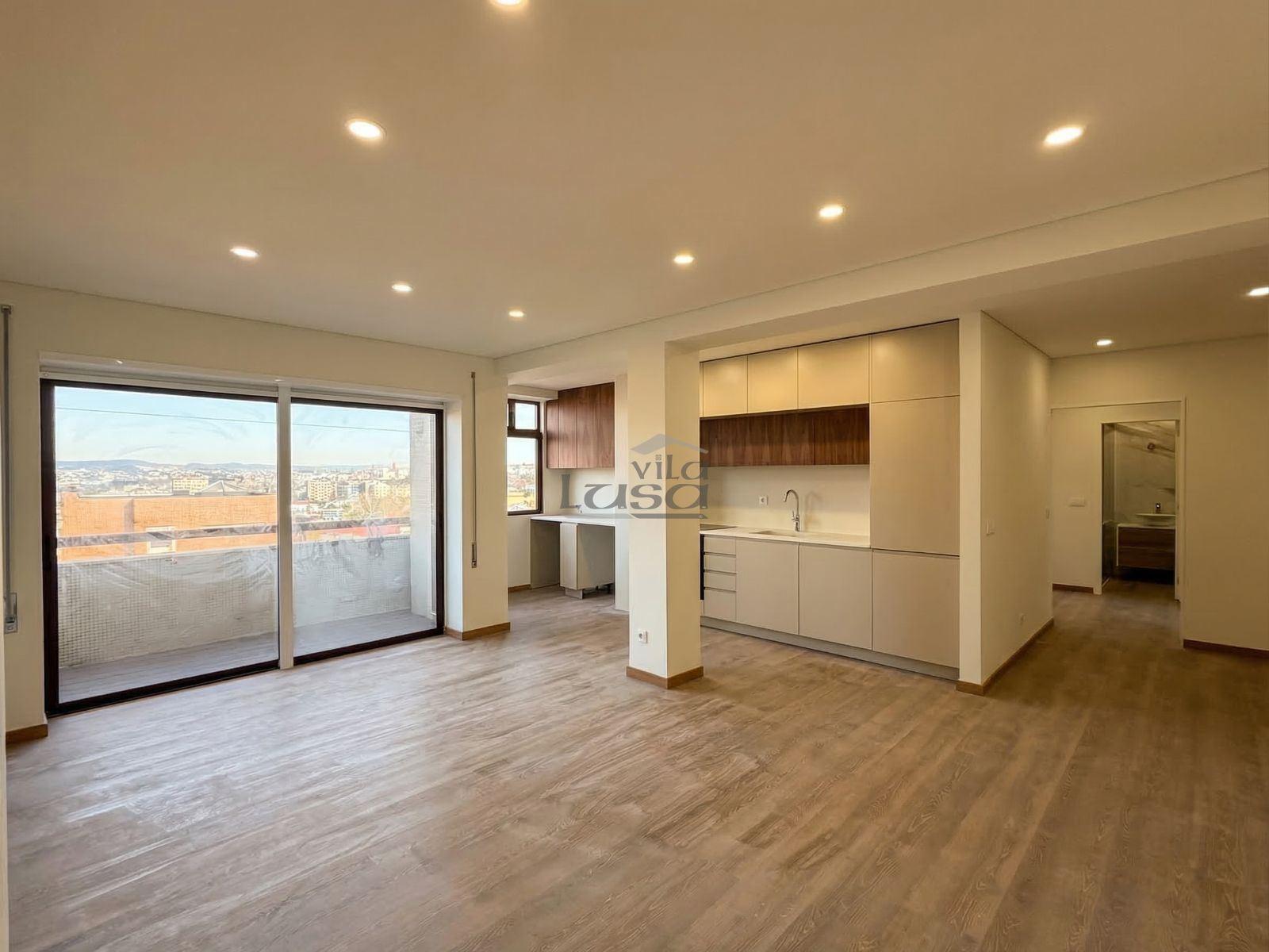 Apartamento T2+1 Renovado junto ao Arrábida Shopping | Vila Nova de Gaia