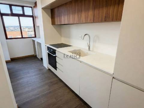Apartamento T2+1 Renovado junto ao Arrábida Shopping | Vila Nova de Gaia