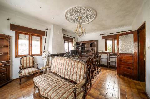 Moradia de 4 Frentes com Terreno  Arcos do Sardão | Oliveira do Douro