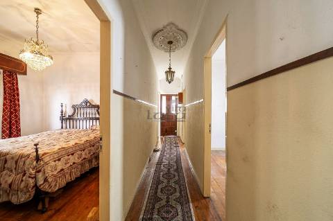 Moradia de 4 Frentes com Terreno  Arcos do Sardão | Oliveira do Douro