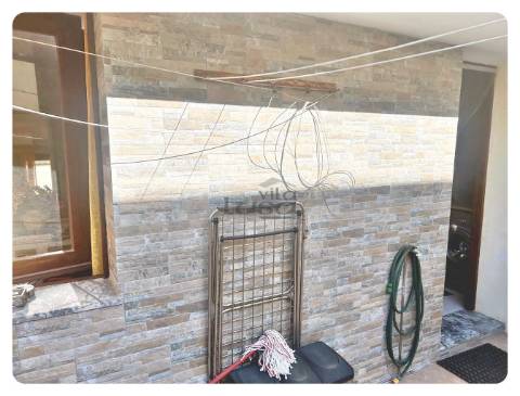 Moradia com mobília Rua Bernardino Oliveira Pinto 