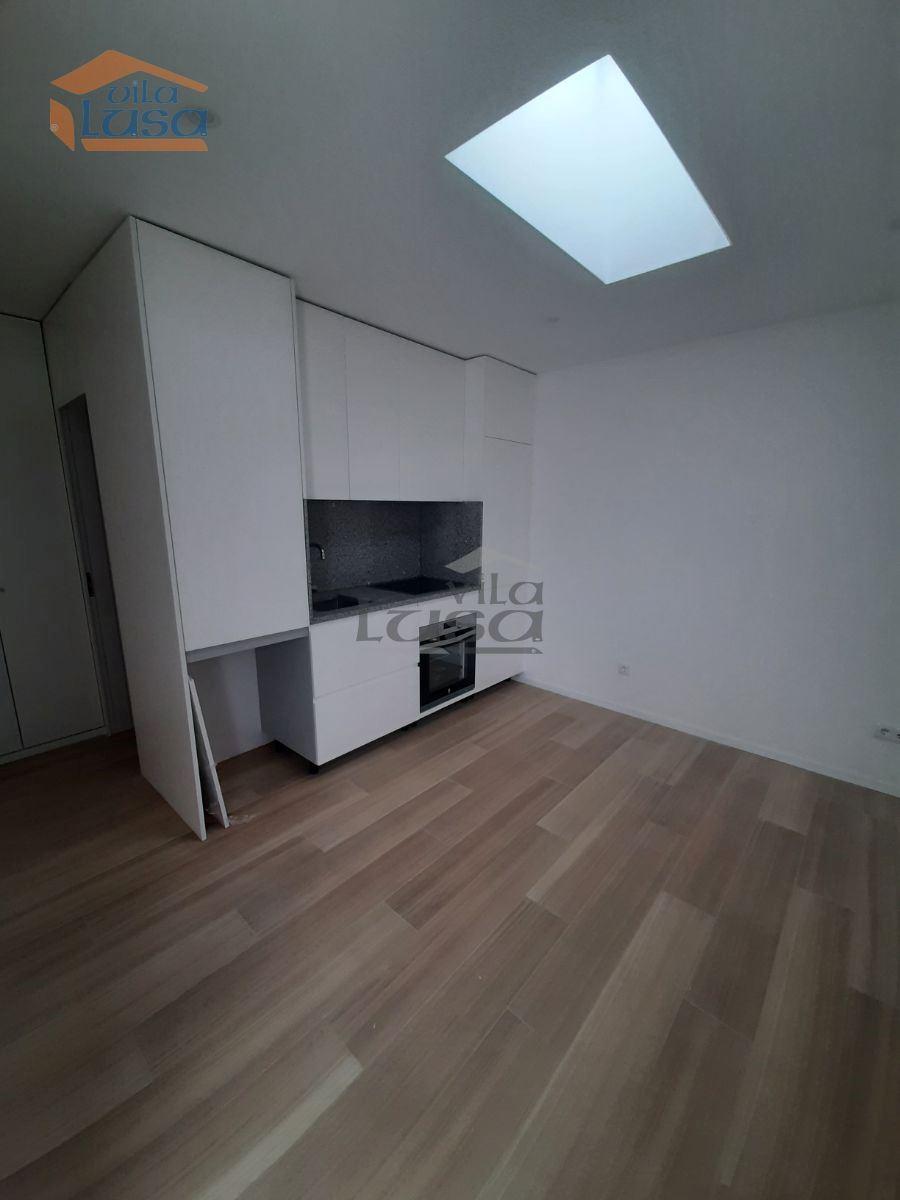 Casa T1, totalmente requalificada, junto à casa de saúde da Boavista, Porto