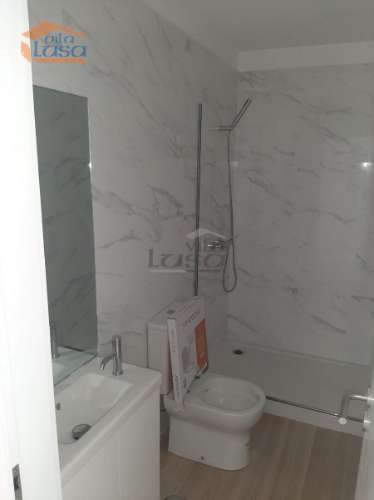 Casa T1, totalmente requalificada, junto à casa de saúde da Boavista, Porto