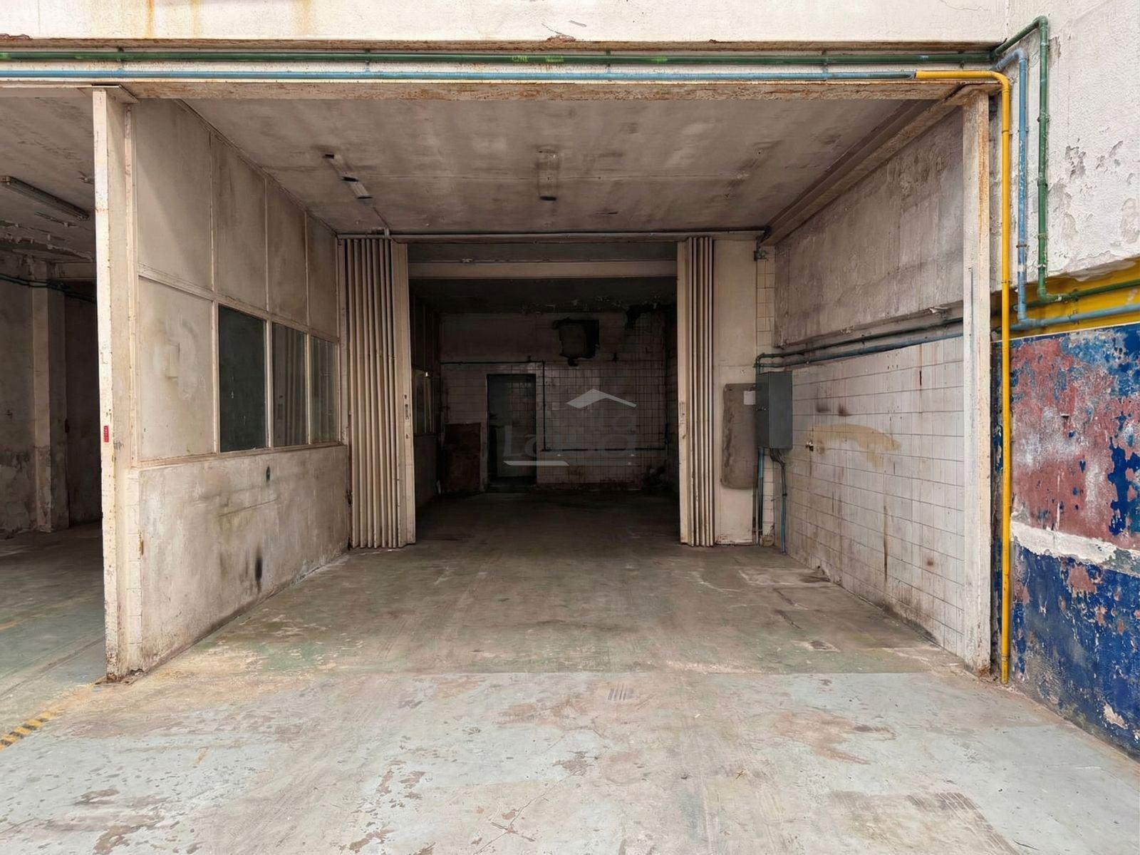 Armazém Industrial no Centro de Vila Nova de Gaia | Devesas