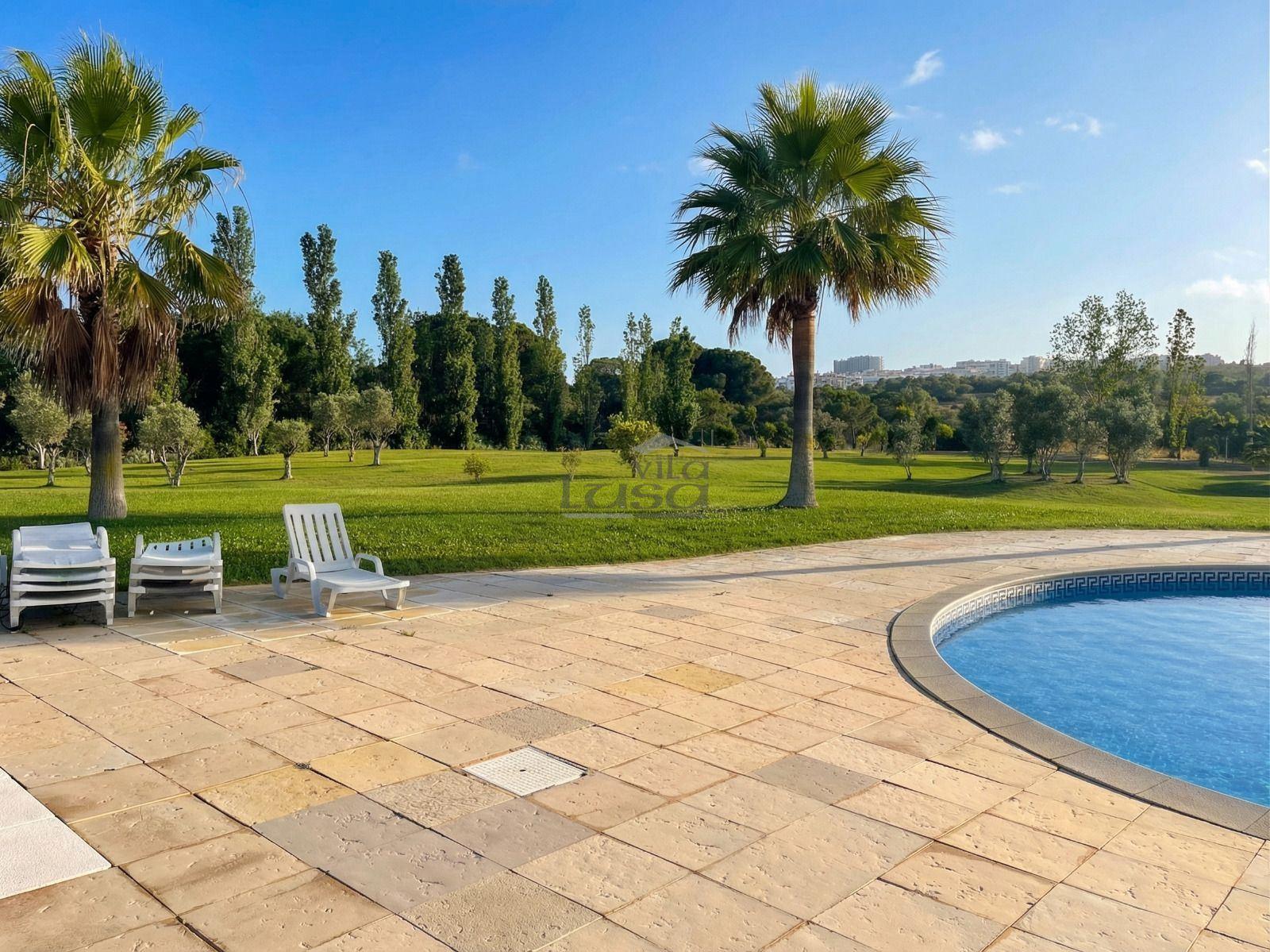 Moradia T2 em Olhos D'água, Albufeira.  Condomínio Vila Branca 