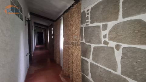 Quinta com vistas para o Rio Douro, 3000m2 em Vila Nova de Gaia