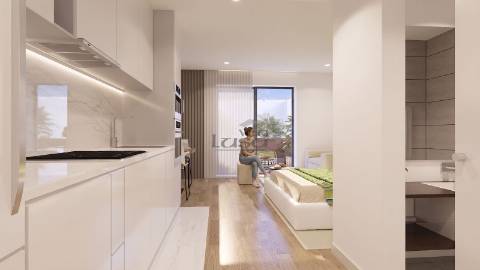 T0 Novo em condomínio fechado com + de 20.000m2 de jardim