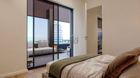 T1+1 com lugar de garagem e arrumos no Centro de Gaia.