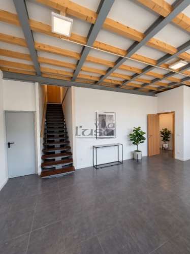 Armazém Industrial Novo em Arrifana  Santa Maria da Feira | Construção 2026