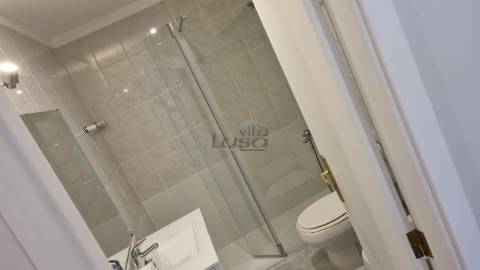 Arrenda-se T2 (à Igreja do Bonfim) no Porto