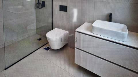 T2 com Terraço de 153m2 em Gondomar