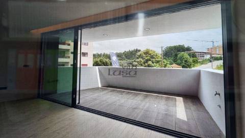 T2 com Varanda de 10,97m2 em Gondomar