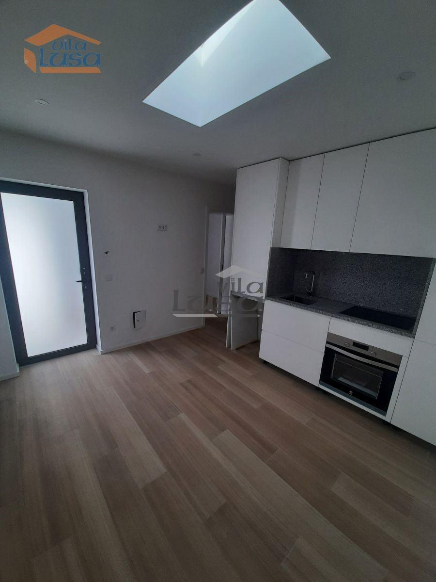 Casa T1, totalmente requalificada, junto à casa de saúde da Boavista, Porto