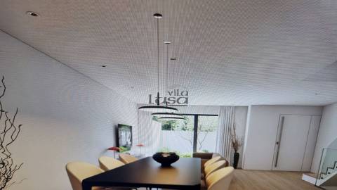 Moradia T3 (2 frentes), condomínio com piscina em Gondomar