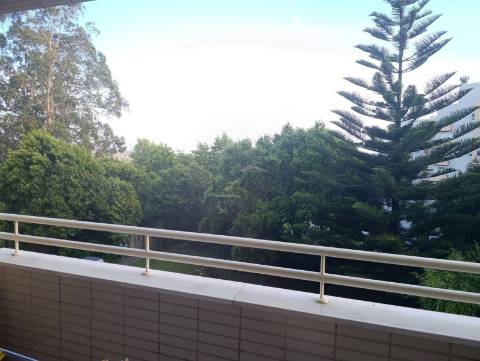 Apartamento T2+1 na Madalena 