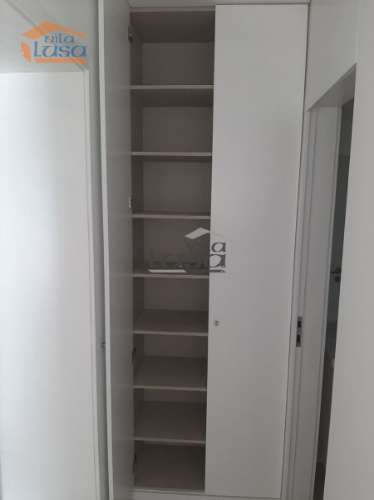 Casa T1, totalmente requalificada, junto à casa de saúde da Boavista, Porto