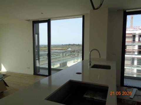T2 com vista panorâmica no Cais de São Roque em Aveiro