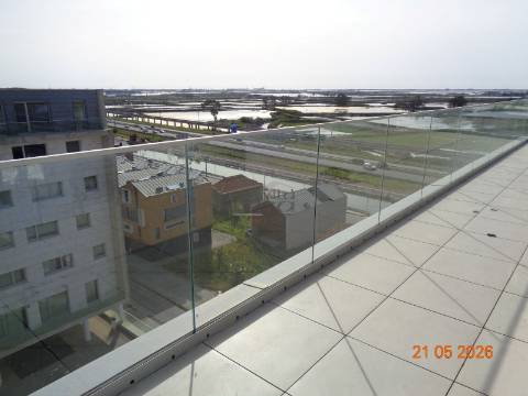 T4 situado no Cais de São Roque em Aveiro