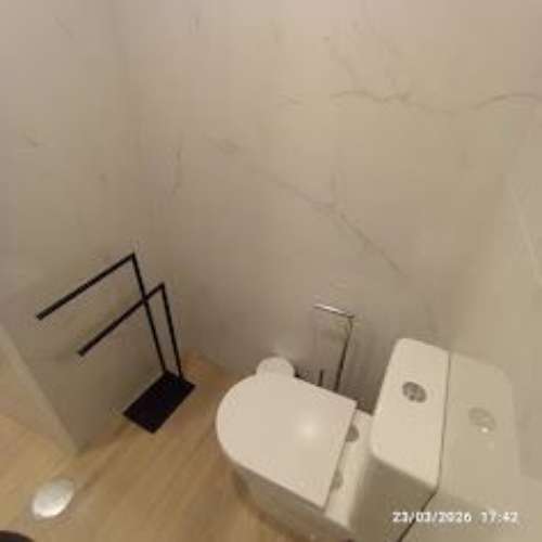 Excelente apartamento, mobilado, junto à estação da Trindade Pronto a habitar