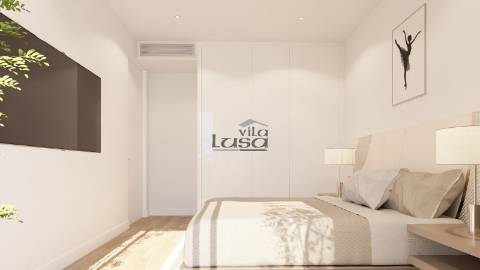 Apartamento T1 Novo com garagem em Vilar de Paraiso, Vila Nova de Gaia