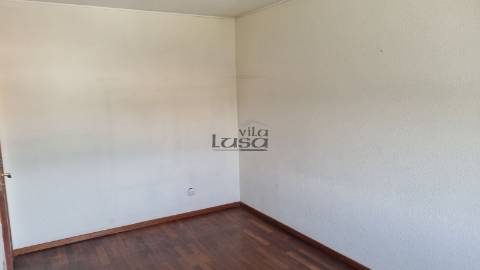 T3 com garagem individual, em Ermesinde, Junto à portagem.