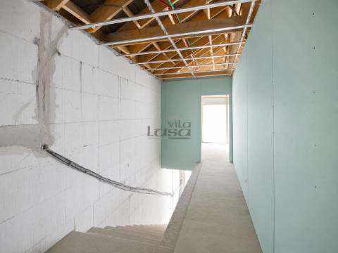 FANTÁSTICA Oportunidade  Moradia T2 em Lever | Vila Nova de Gaia