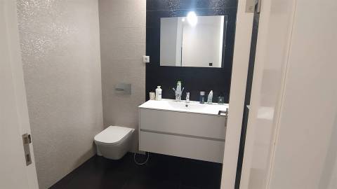 Moradia T3 com Piscina em Moledo