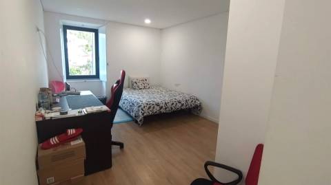 Moradia T3 com Piscina em Moledo