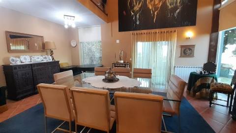 Moradia T3 Moderna com Piscina Privada – Loivo, Vila Nova De Cerveira