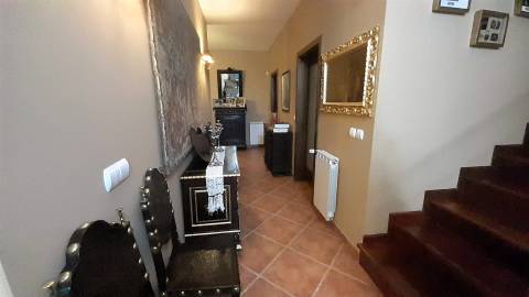 Moradia T3 Moderna com Piscina Privada – Loivo, Vila Nova De Cerveira