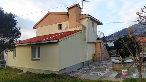 Moradia Isolada T4+3 Venda em Vilar de Mouros,Caminha