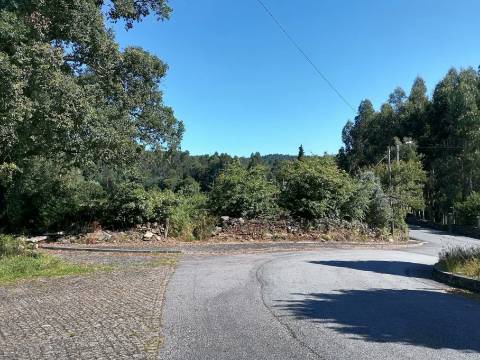 Lote de Terreno  Venda em Nogueira, Meixedo e Vilar de Murteda,Viana do Castelo