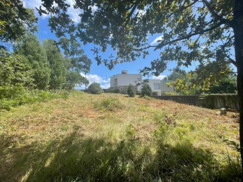 Lote de Terreno  Venda em Nogueira, Meixedo e Vilar de Murteda,Viana do Castelo