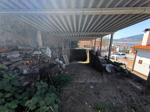 Moradia T4 com Vista Panorâmica sobre o Rio Minho | Seixas, Caminha, Viana Do Castelo