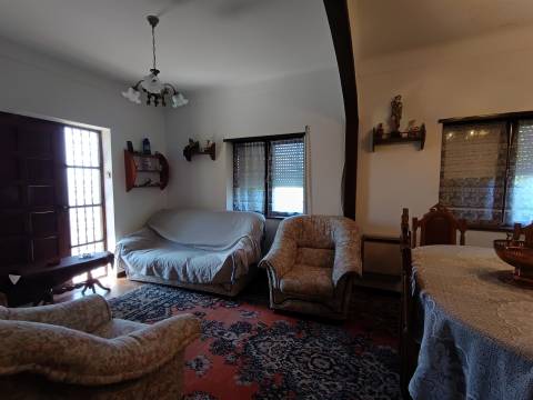 Moradia T4 com Vista Panorâmica sobre o Rio Minho | Seixas, Caminha, Viana Do Castelo