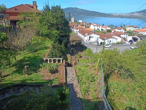 Moradia T4 com Vista Panorâmica sobre o Rio Minho | Seixas, Caminha, Viana Do Castelo