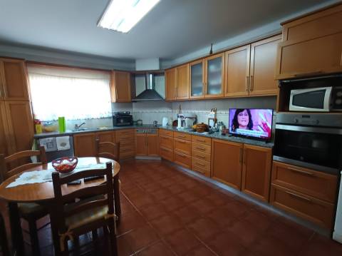 Moradia T6 com Vista Mar - Excelente Estado de Conservação | Moledo e Cristelo, Caminha