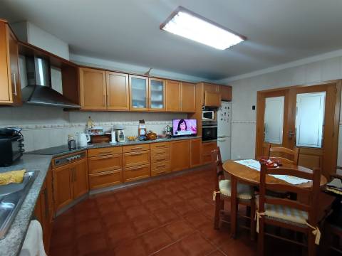 Moradia T6 com Vista Mar - Excelente Estado de Conservação | Moledo e Cristelo, Caminha